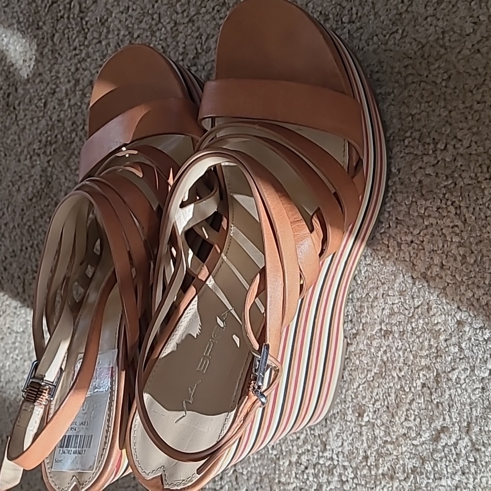 Via Spiga wedge leather shoes.